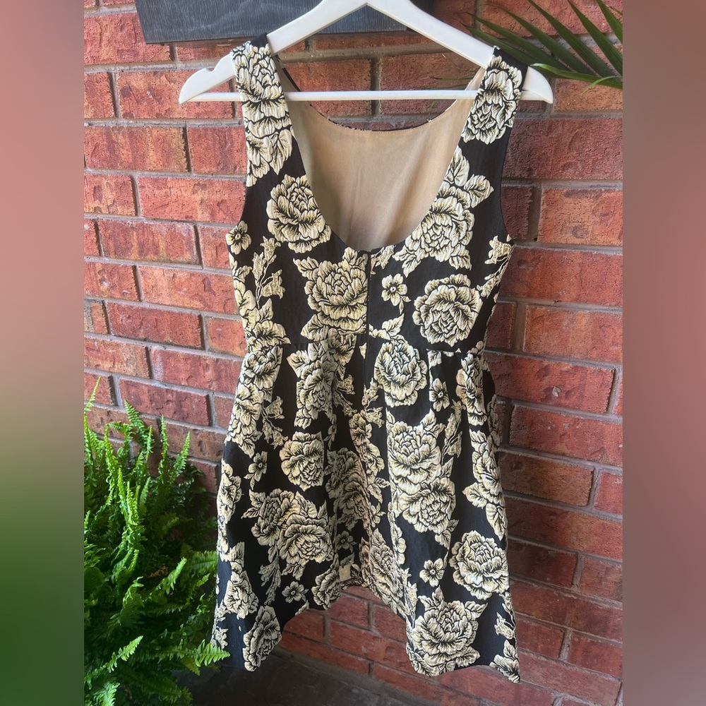 Ark& Co.• Mini Floral Design Metallic Dress